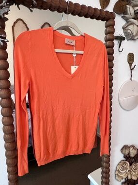 Toy G Orange V-Neck Knit Sweater NWT Size S/2 Viscose Blend